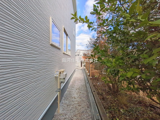 G00384043 東京都町田市野津田町 新築一戸建て 3980万円 土地面積126.05m² (約38.13坪) 建物面積99.42m² (約30.07坪) 間取り３ＬＤＫ 築年月2026年02月【外観6】