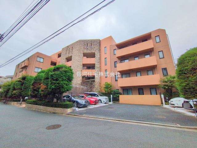 G00384076 東京都調布市調布ヶ丘３丁目 中古マンション 6299万円 専有面積76.22m² (約23.05坪) 間取り３ＬＤＫ 所在階3階 築年月1998年02月(築27年)