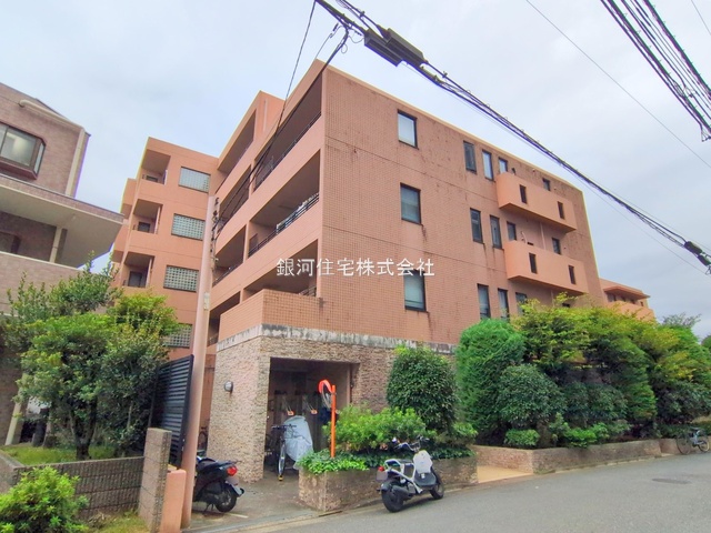 G00384076 東京都調布市調布ヶ丘３丁目 中古マンション 6299万円 専有面積76.22m² (約23.05坪) 間取り３ＬＤＫ 所在階3階 築年月1998年02月(築27年)【外観2】