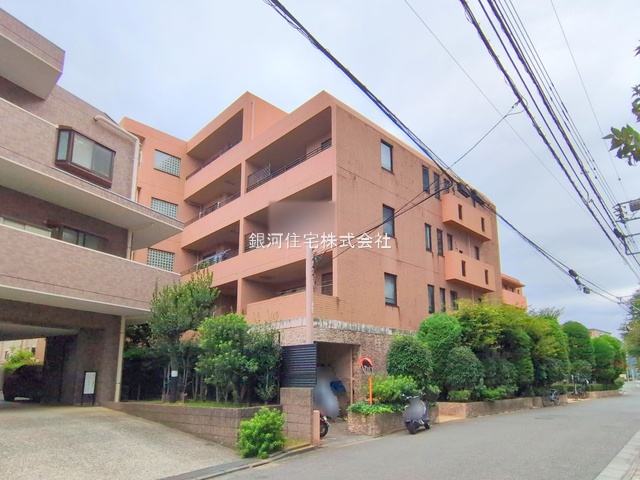 G00384076 東京都調布市調布ヶ丘３丁目 中古マンション 6299万円 専有面積76.22m² (約23.05坪) 間取り３ＬＤＫ 所在階3階 築年月1998年02月(築27年)【外観7】