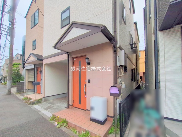 G00384089 神奈川県川崎市中原区井田中ノ町 中古一戸建て 5599万円 土地面積52.39m² (約15.84坪) 建物面積99.98m² (約30.24坪) 間取り２ＳＬＤＫ 築年月2003年06月(築22年)【外観8】