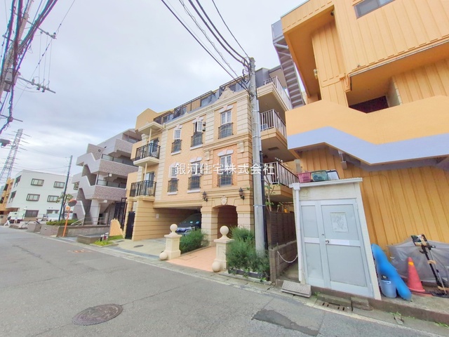 G00384193 神奈川県川崎市高津区子母口 中古マンション 4480万円 専有面積65.35m² (約19.76坪) 間取り３ＬＤＫ 所在階2階 築年月2007年03月(築18年)【外観9】