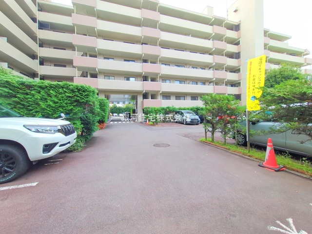 G00384194 神奈川県横浜市泉区岡津町 中古マンション 2980万円 専有面積97.29m² (約29.43坪) 間取り３ＬＤＫ 所在階6階 築年月1989年10月(築36年)【外観6】