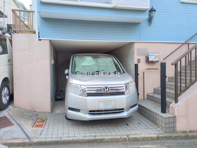 G00384210 神奈川県横浜市泉区白百合３丁目 中古一戸建て 3780万円 土地面積100.10m² (約30.28坪) 建物面積91.71m² (約27.74坪) 間取り４ＬＤＫ 築年月1997年02月(築28年)【外観13】