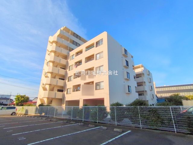 G00384246 神奈川県平塚市西真土１丁目 中古マンション 2090万円 専有面積64.91m² (約19.63坪) 間取り３ＬＤＫ 所在階2階 築年月1991年01月(築34年)【外観2】