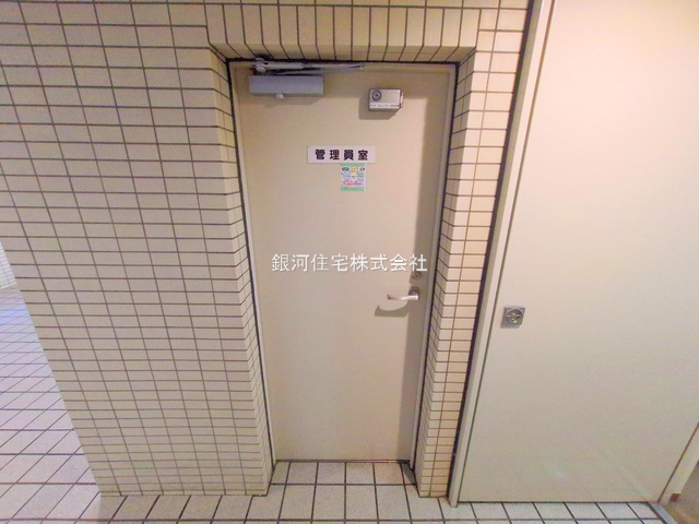 G00384246 神奈川県平塚市西真土１丁目 中古マンション 2090万円 専有面積64.91m² (約19.63坪) 間取り３ＬＤＫ 所在階2階 築年月1991年01月(築34年)【外観5】