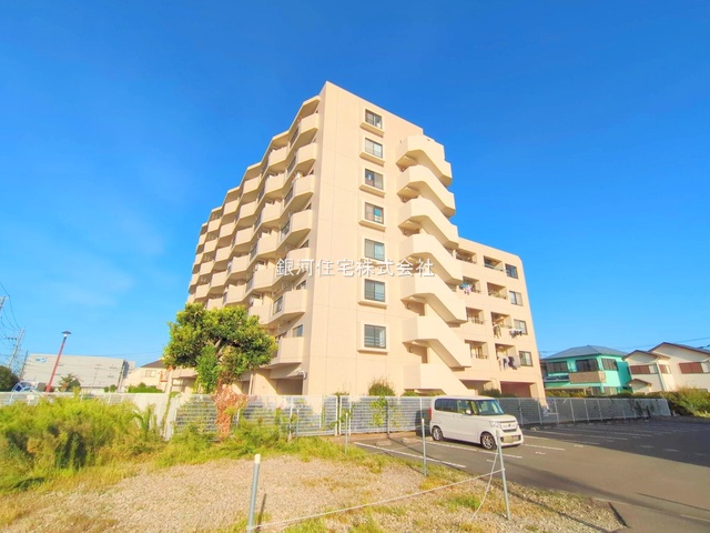 G00384246 神奈川県平塚市西真土１丁目 中古マンション 2090万円 専有面積64.91m² (約19.63坪) 間取り３ＬＤＫ 所在階2階 築年月1991年01月(築34年)【外観6】