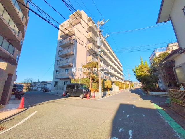 G00384252 神奈川県横浜市戸塚区平戸１丁目 中古マンション 1980万円 専有面積57.20m² (約17.30坪) 間取り３ＬＤＫ 所在階4階 築年月1994年07月(築31年)【外観11】