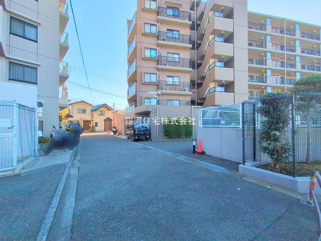 G00384252 神奈川県横浜市戸塚区平戸１丁目 中古マンション 1980万円 専有面積57.20m² (約17.30坪) 間取り３ＬＤＫ 所在階4階 築年月1994年07月(築31年)【外観12】