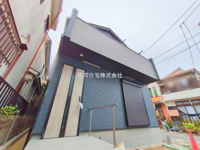 G00384259 千葉県市川市大洲３丁目 新築一戸建て 5099万円 土地面積94.69m² (約28.64坪) 建物面積94.19m² (約28.49坪) 間取り３ＬＤＫ 築年月2025年10月(築１年以内)【外観5】