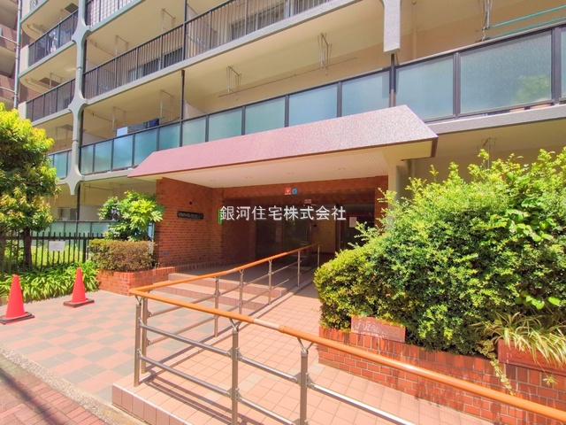 G00384262 東京都江東区北砂３丁目 中古マンション 5680万円 専有面積61.60m² (約18.63坪) 間取り３ＬＤＫ 所在階9階 築年月1982年08月(築43年)【外観3】