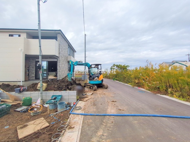 G00384273 千葉県市川市北方町４丁目 新築一戸建て 5799万円 土地面積154.46m² (約46.72坪) 建物面積108.15m² (約32.71坪) 間取り４ＬＤＫ 築年月2025年11月(築１年以内)【外観14】