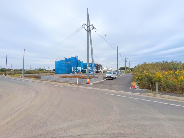 G00384273 千葉県市川市北方町４丁目 新築一戸建て 5799万円 土地面積154.46m² (約46.72坪) 建物面積108.15m² (約32.71坪) 間取り４ＬＤＫ 築年月2025年11月(築１年以内)【外観18】