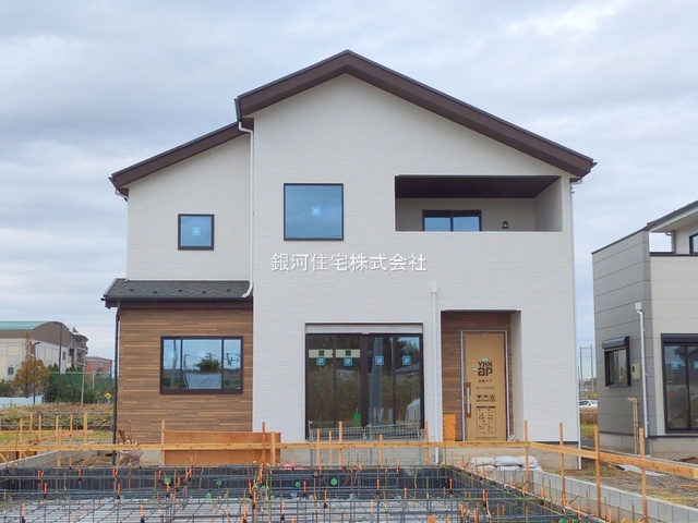 G00384275 千葉県市川市北方町４丁目 新築一戸建て 5399万円 土地面積198.86m² (約60.15坪) 建物面積109.06m² (約32.99坪) 間取り４ＬＤＫ 築年月2025年11月(築１年以内)【外観11】