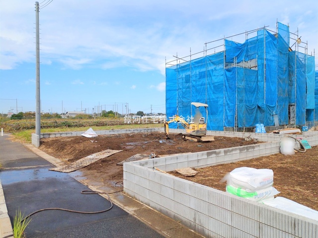 G00384277 千葉県市川市北方町４丁目 新築一戸建て 6199万円 土地面積160.05m² (約48.41坪) 建物面積112.79m² (約34.11坪) 間取り４ＬＤＫ 築年月2026年02月【外観5】