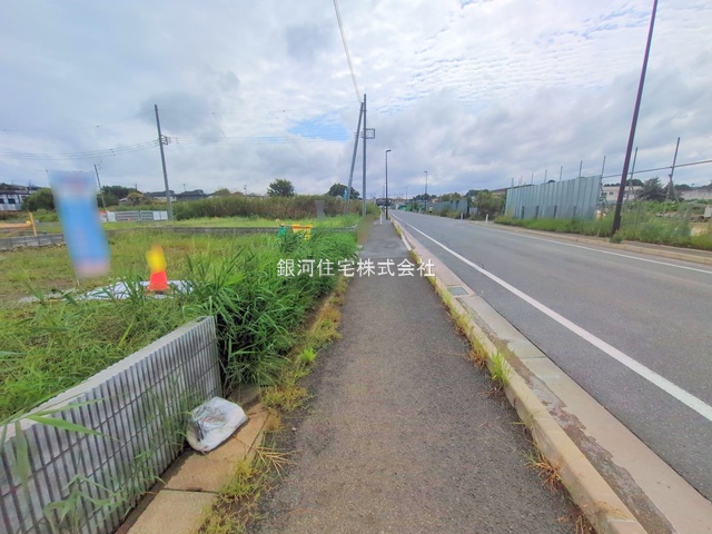 G00384277 千葉県市川市北方町４丁目 新築一戸建て 6199万円 土地面積160.05m² (約48.41坪) 建物面積112.79m² (約34.11坪) 間取り４ＬＤＫ 築年月2026年02月【外観13】