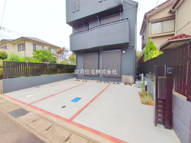 G00384369 千葉県柏市南増尾３丁目 新築一戸建て 3480万円 土地面積93.31m² (約28.22坪) 建物面積94.42m² (約28.56坪) 間取り４ＬＤＫ 築年月2025年09月(築１年以内)【外観7】