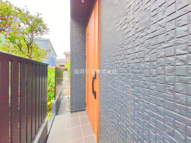 G00384369 千葉県柏市南増尾３丁目 新築一戸建て 3480万円 土地面積93.31m² (約28.22坪) 建物面積94.42m² (約28.56坪) 間取り４ＬＤＫ 築年月2025年09月(築１年以内)【外観15】