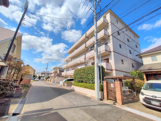 G00384388 千葉県松戸市新松戸５丁目 中古マンション 2490万円 専有面積67.02m² (約20.27坪) 間取り３ＬＤＫ 所在階2階 築年月1992年01月(築33年)【外観8】