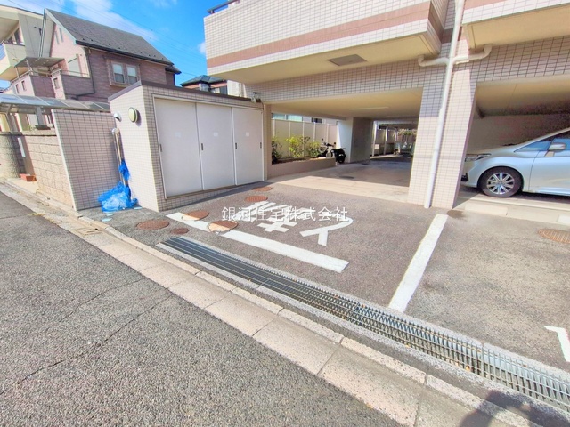 G00384388 千葉県松戸市新松戸５丁目 中古マンション 2490万円 専有面積67.02m² (約20.27坪) 間取り３ＬＤＫ 所在階2階 築年月1992年01月(築33年)【外観12】