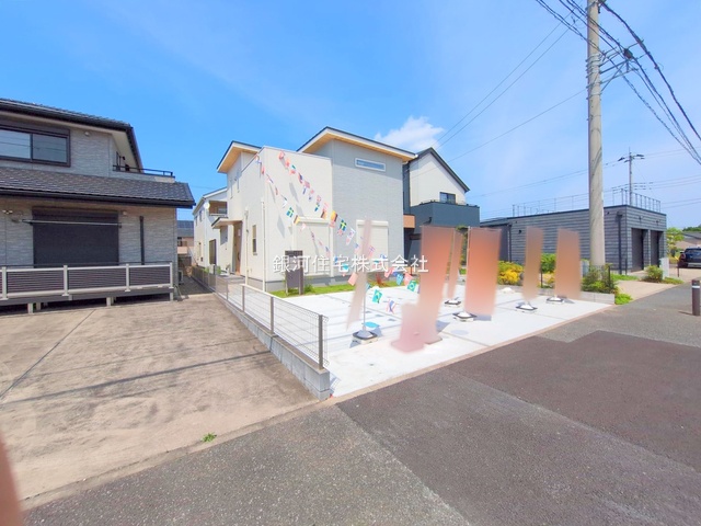 G00384423 千葉県木更津市金田東４丁目 中古一戸建て 4480万円 土地面積166.84m² (約50.46坪) 建物面積110.13m² (約33.31坪) 間取り３ＬＤＫ 築年月2024年10月(築1年)【外観4】