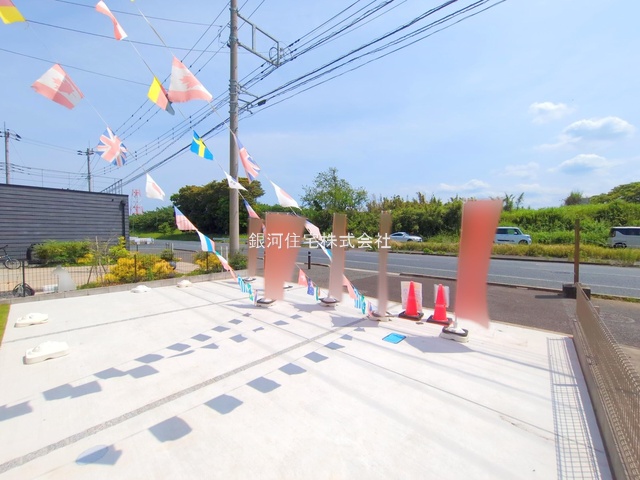 G00384423 千葉県木更津市金田東４丁目 中古一戸建て 4480万円 土地面積166.84m² (約50.46坪) 建物面積110.13m² (約33.31坪) 間取り３ＬＤＫ 築年月2024年10月(築1年)【外観9】