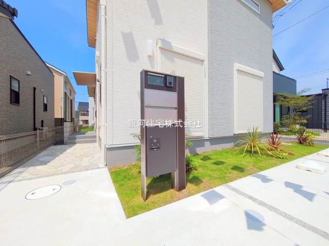 G00384423 千葉県木更津市金田東４丁目 中古一戸建て 4480万円 土地面積166.84m² (約50.46坪) 建物面積110.13m² (約33.31坪) 間取り３ＬＤＫ 築年月2024年10月(築1年)【外観10】