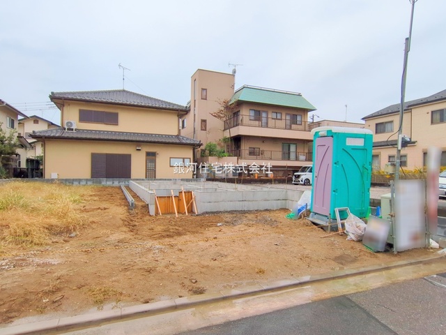 G00384474 千葉県千葉市美浜区幕張西６丁目 新築一戸建て 4980万円 土地面積105.01m² (約31.76坪) 建物面積95.64m² (約28.93坪) 間取り４ＬＤＫ 築年月2026年01月【外観5】