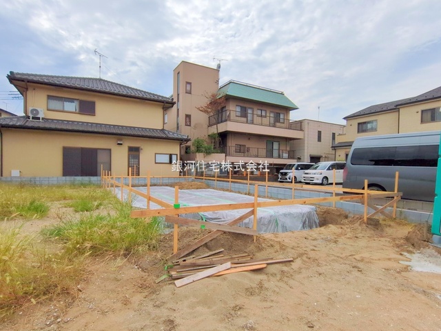 G00384474 千葉県千葉市美浜区幕張西６丁目 新築一戸建て 4980万円 土地面積105.01m² (約31.76坪) 建物面積95.64m² (約28.93坪) 間取り４ＬＤＫ 築年月2026年01月【外観7】