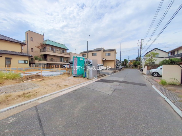 G00384474 千葉県千葉市美浜区幕張西６丁目 新築一戸建て 4980万円 土地面積105.01m² (約31.76坪) 建物面積95.64m² (約28.93坪) 間取り４ＬＤＫ 築年月2026年01月【外観9】