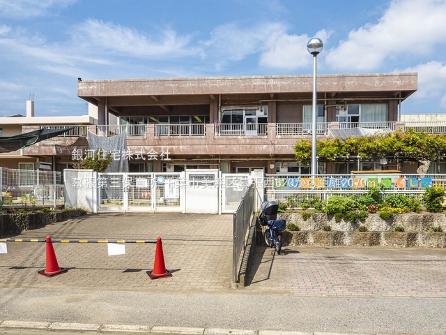 G00384474 千葉県千葉市美浜区幕張西６丁目 新築一戸建て 4980万円 土地面積105.01m² (約31.76坪) 建物面積95.64m² (約28.93坪) 間取り４ＬＤＫ 築年月2026年01月【周辺環境】幕張第三保育所