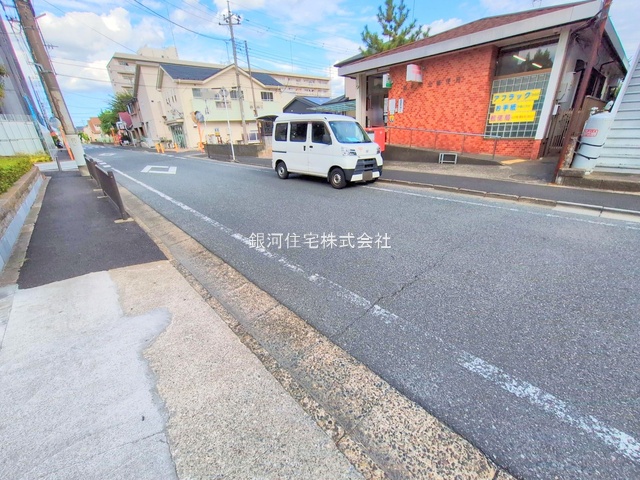 G00384482 千葉県松戸市新松戸７丁目 中古マンション 2680万円 専有面積86.07m² (約26.03坪) 間取り４ＬＤＫ 所在階6階 築年月1980年02月(築45年)【外観9】