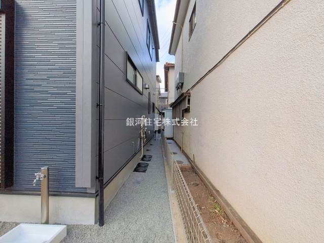 G00384488 神奈川県相模原市南区磯部 新築一戸建て 3080万円 土地面積98.05m² (約29.66坪) 建物面積79.90m² (約24.16坪) 間取り３ＬＤＫ 築年月2026年01月【外観11】