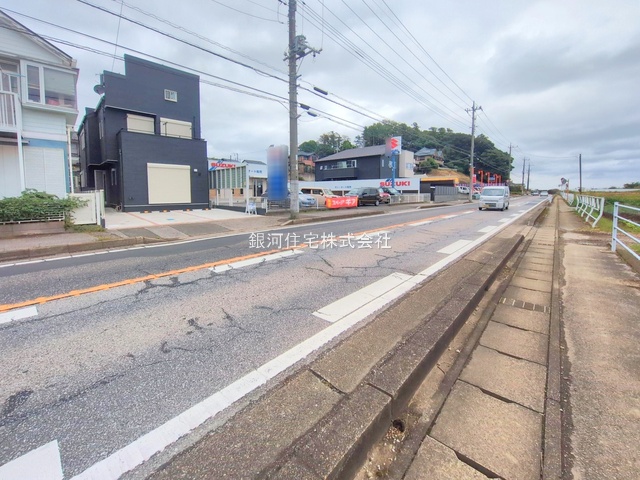 G00384496 千葉県我孫子市高野山 新築一戸建て 3880万円 土地面積111.94m² (約33.86坪) 建物面積117.54m² (約35.55坪) 間取り６ＬＤＫ 築年月2025年09月(築１年以内)【外観3】