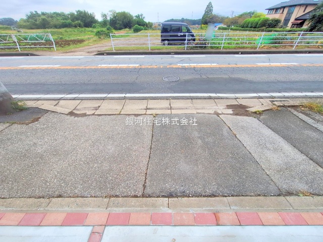 G00384496 千葉県我孫子市高野山 新築一戸建て 3880万円 土地面積111.94m² (約33.86坪) 建物面積117.54m² (約35.55坪) 間取り６ＬＤＫ 築年月2025年09月(築１年以内)【外観5】