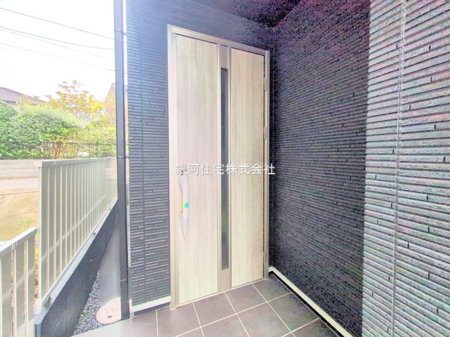 G00384496 千葉県我孫子市高野山 新築一戸建て 3880万円 土地面積111.94m² (約33.86坪) 建物面積117.54m² (約35.55坪) 間取り６ＬＤＫ 築年月2025年09月(築１年以内)【外観14】