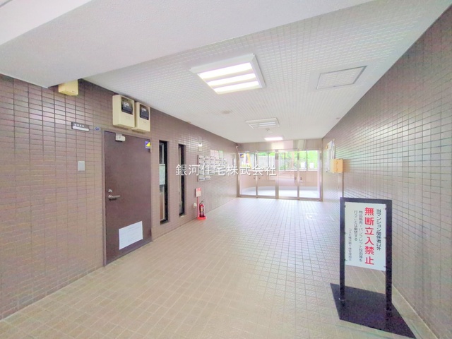 G00384502 神奈川県横浜市旭区白根３丁目 中古マンション 2890万円 専有面積67.03m² (約20.27坪) 間取り３ＬＤＫ 所在階5階 築年月1991年04月(築34年)【外観14】