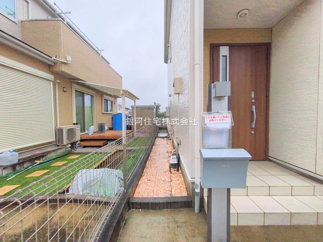 G00384506 千葉県印西市草深 中古一戸建て 3149万円 土地面積168.66m² (約51.01坪) 建物面積103.92m² (約31.43坪) 間取り４ＬＤＫ 築年月2017年01月(築8年)【外観4】