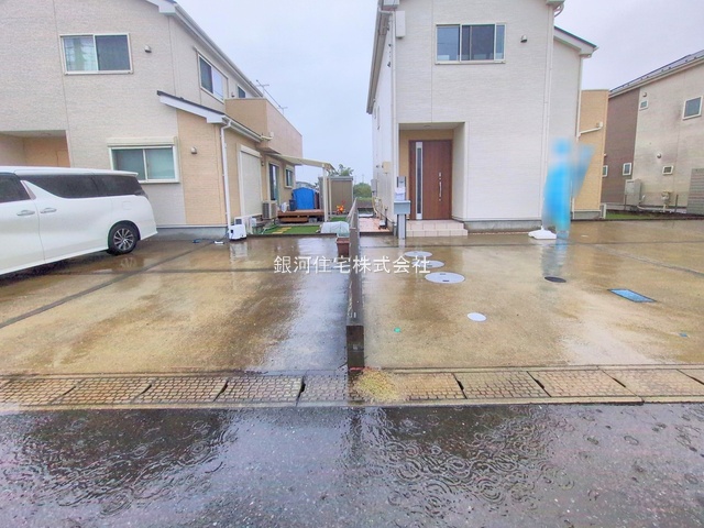 G00384506 千葉県印西市草深 中古一戸建て 3149万円 土地面積168.66m² (約51.01坪) 建物面積103.92m² (約31.43坪) 間取り４ＬＤＫ 築年月2017年01月(築8年)【外観12】