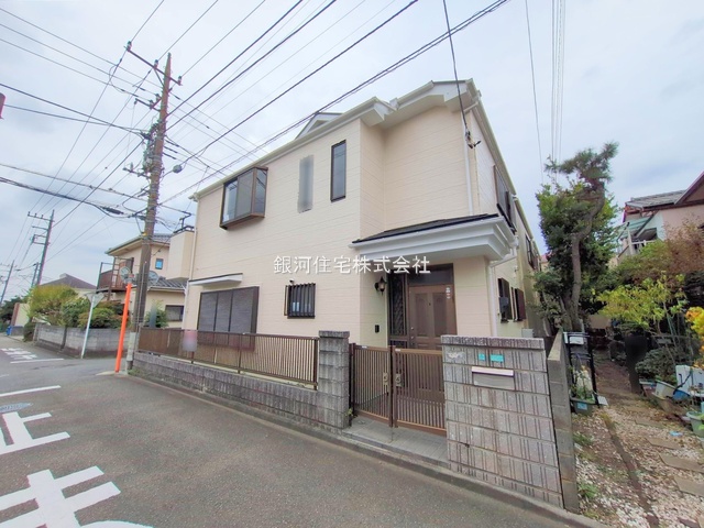 G00384508 神奈川県相模原市南区御園４丁目 中古一戸建て 2699万円 土地面積82.51m² (約24.95坪) 建物面積80.96m² (約24.49坪) 間取り３ＬＤＫ 築年月1993年11月(築32年)【外観2】