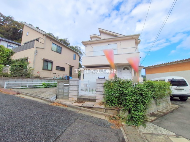G00384510 東京都八王子市加住町２丁目 中古一戸建て 1869万円 土地面積134.21m² (約40.59坪) 建物面積88.33m² (約26.71坪) 間取り４ＬＤＫ 築年月1988年11月(築37年)【外観2】