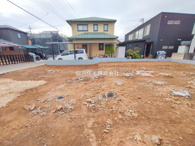 G00384531 埼玉県桶川市坂田東１丁目 新築一戸建て 3998万円 土地面積198.27m² (約59.97坪) 建物面積100.61m² (約30.43坪) 間取り４ＬＤＫ 築年月2026年01月【外観11】