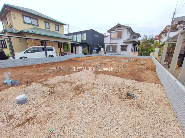 G00384531 埼玉県桶川市坂田東１丁目 新築一戸建て 3998万円 土地面積198.27m² (約59.97坪) 建物面積100.61m² (約30.43坪) 間取り４ＬＤＫ 築年月2026年01月【外観12】