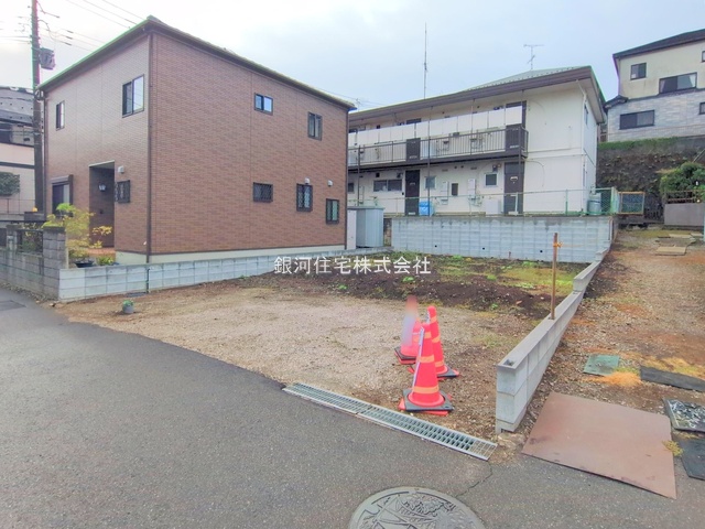 G00384543 千葉県船橋市習志野台４丁目 新築一戸建て 4780万円 土地面積107.87m² (約32.63坪) 建物面積101.07m² (約30.57坪) 間取り４ＬＤＫ 築年月2026年01月【外観11】