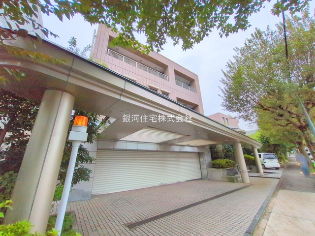 G00384546 東京都世田谷区深沢３丁目 中古マンション 1億3500万円 専有面積100.99m² (約30.54坪) 間取り２ＬＤＫ 所在階2階 築年月1992年01月(築33年)【外観4】