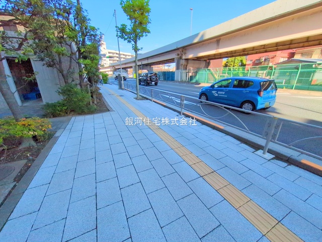 G00384551 東京都足立区西保木間３丁目 中古マンション 3980万円 専有面積71.45m² (約21.61坪) 間取り３ＬＤＫ 所在階11階 築年月2003年05月(築22年)【外観8】