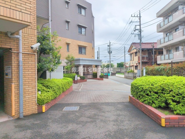 G00384552 神奈川県横浜市港北区大倉山３丁目 中古マンション 8680万円 専有面積86.90m² (約26.28坪) 間取り３ＬＤＫ 所在階3階 築年月2002年10月(築23年)【外観9】