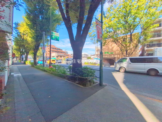 G00384581 東京都杉並区上高井戸１丁目 中古マンション 3299万円 専有面積39.06m² (約11.81坪) 間取り１ＬＤＫ 所在階3階 築年月1978年10月(築47年)【外観12】