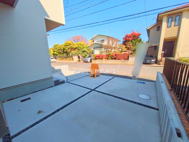 G00384584 千葉県市川市福栄４丁目 新築一戸建て 5990万円 土地面積102.73m² (約31.07坪) 建物面積98.82m² (約29.89坪) 間取り４ＬＤＫ 築年月2025年10月(築１年以内)【外観9】