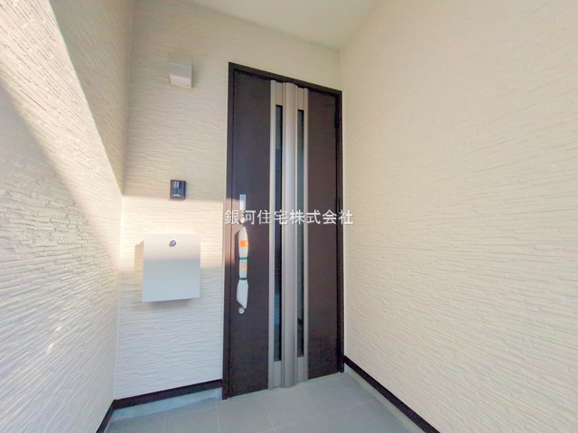 G00384664 神奈川県相模原市南区相模台７丁目 新築一戸建て 3490万円 土地面積90.31m² (約27.31坪) 建物面積96.68m² (約29.24坪) 間取り４ＬＤＫ 築年月2025年11月(築１年以内)【外観18】